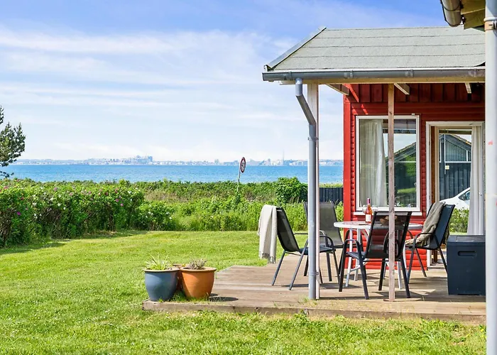 Hébergement de vacances Charming Older With Panoramic Views Of Aarhus Bay, Close To The Sandy